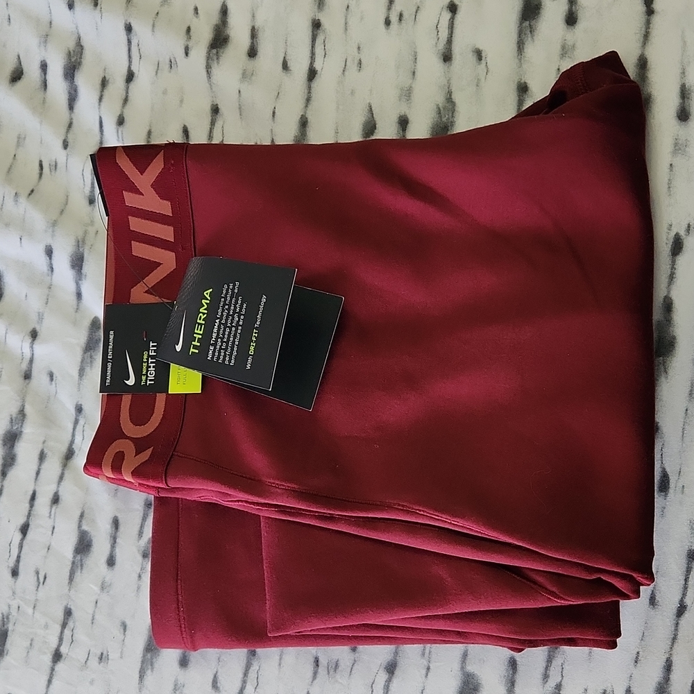 Brand new Nike Pro dry-fit